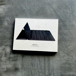 iPad Pro Smart Keyboard